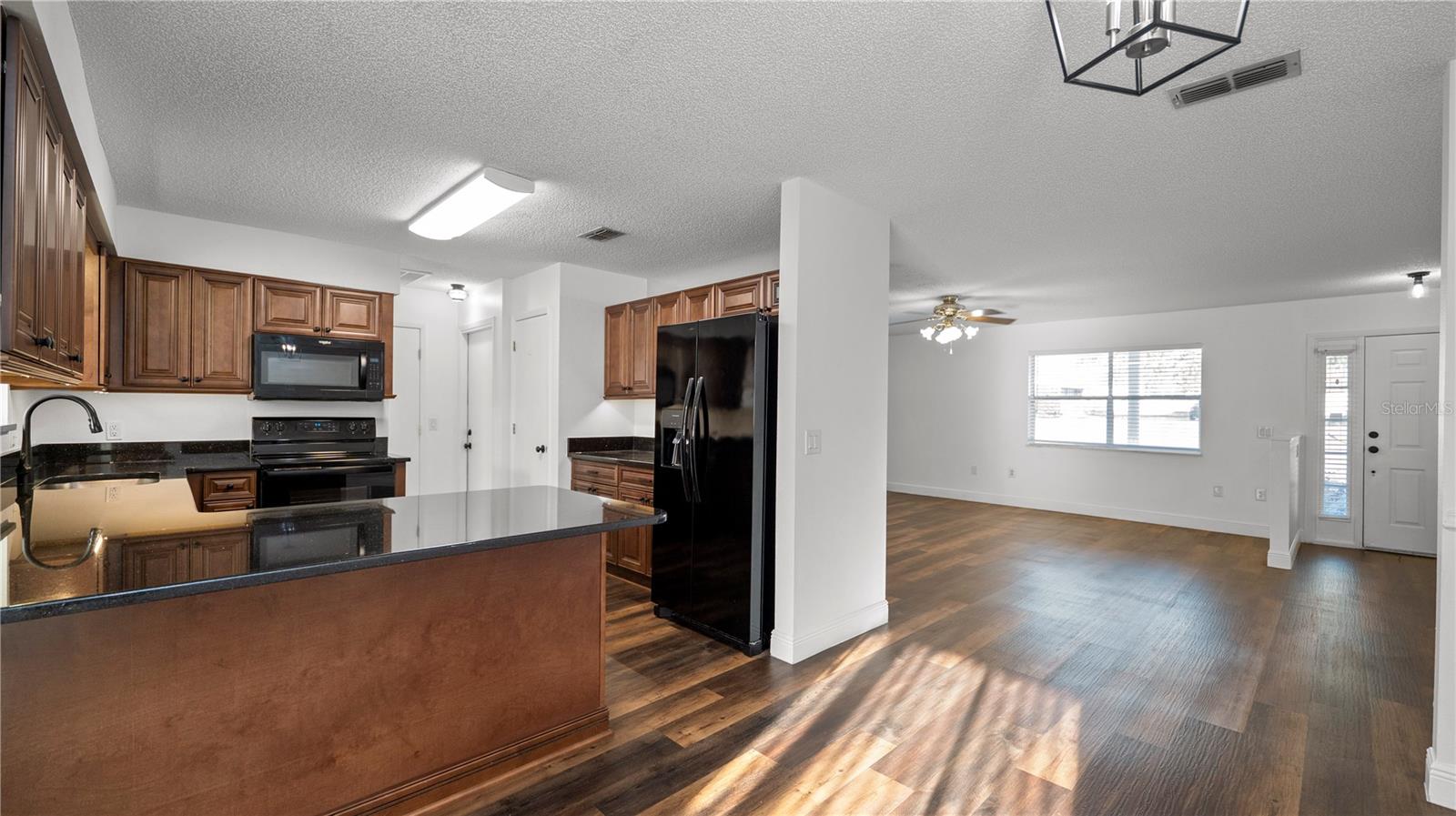 HIGHLAND LAKES ESTATES - Residential