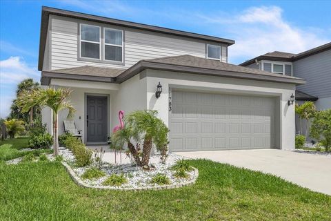 Photo of 11783 Moonsail Drive, Parrish, FL 34219 (MLS # A4687056)