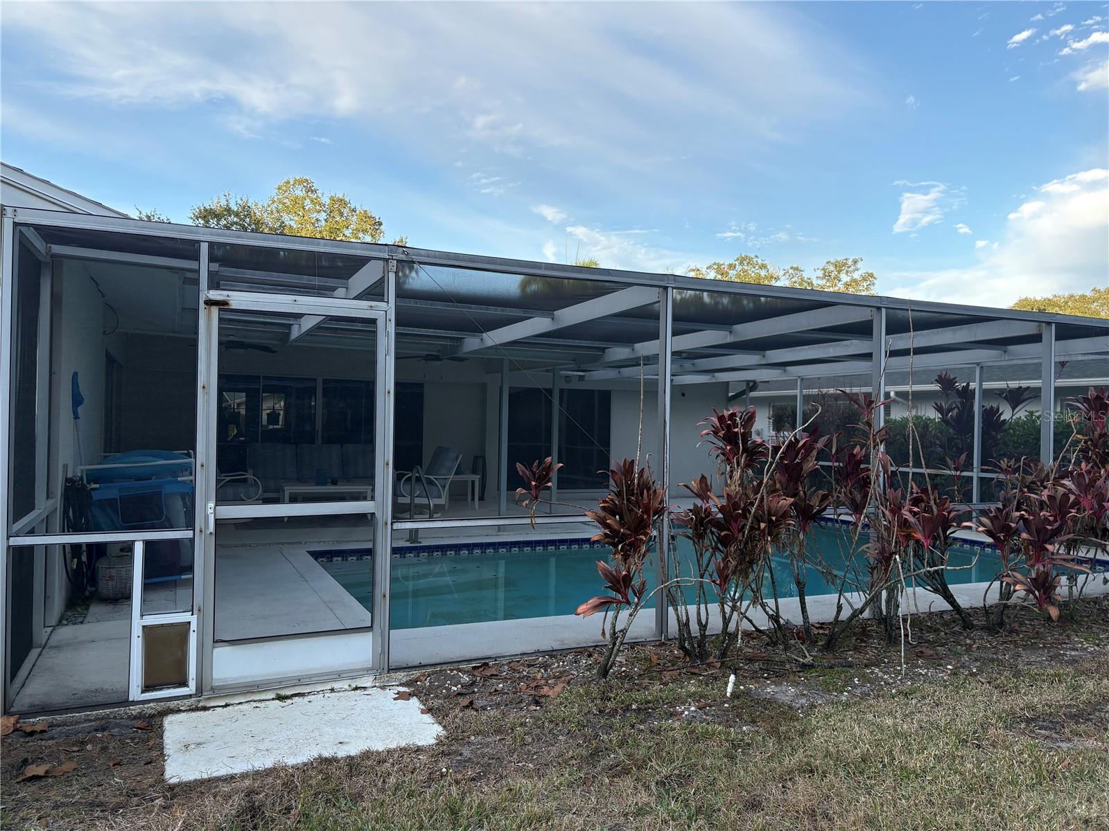 CLUBHOUSE ESTATES OF COUNTRYSIDE - Residential Lease