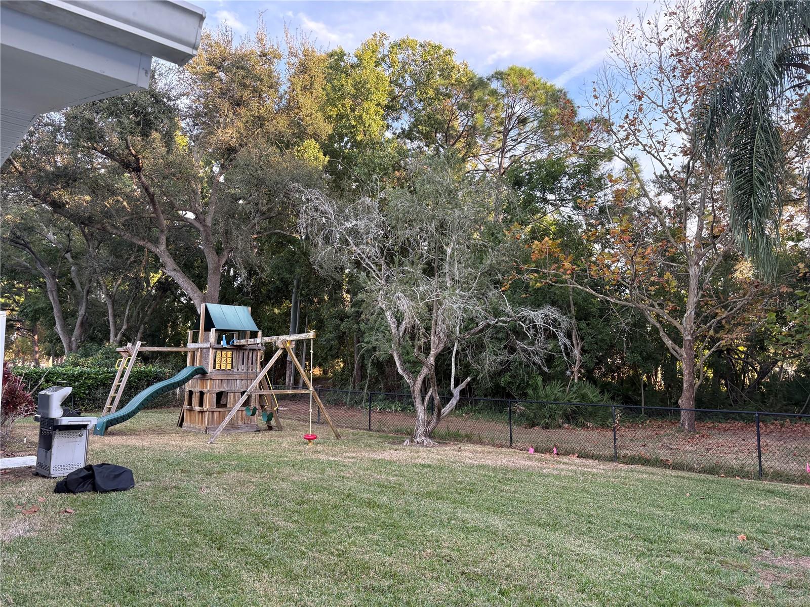 CLUBHOUSE ESTATES OF COUNTRYSIDE - Residential Lease