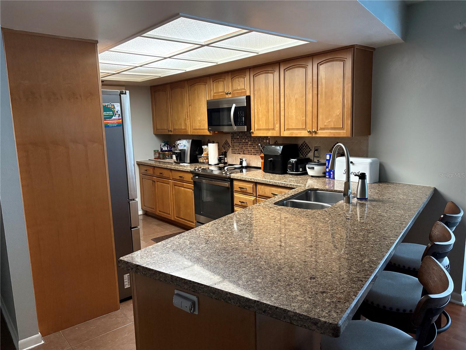 CLUBHOUSE ESTATES OF COUNTRYSIDE - Residential Lease