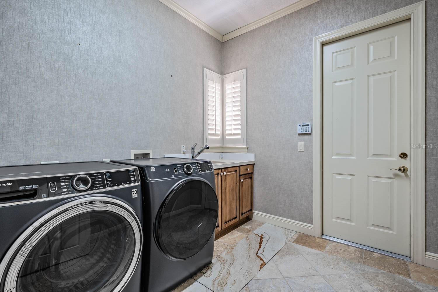 LAKE JOVITA GOLF AND COUNTRY CLUB - Residential