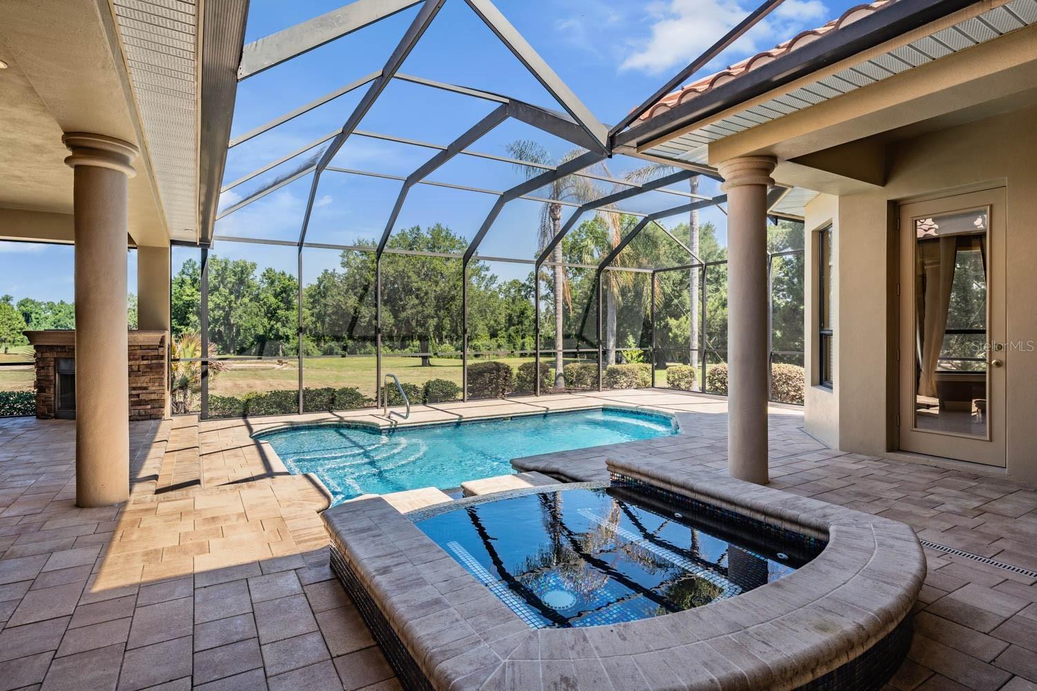 LAKE JOVITA GOLF AND COUNTRY CLUB - Residential