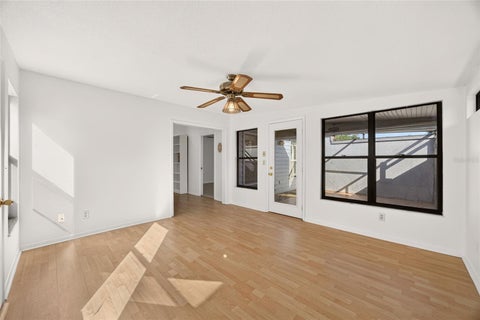 Tiny photo for 2013 SE 37th Court Circle, Ocala, FL 34471 (MLS # OM734572)
