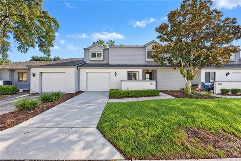 Photo of 2013 SE 37th Court Circle, Ocala, FL 34471 (MLS # OM734572)