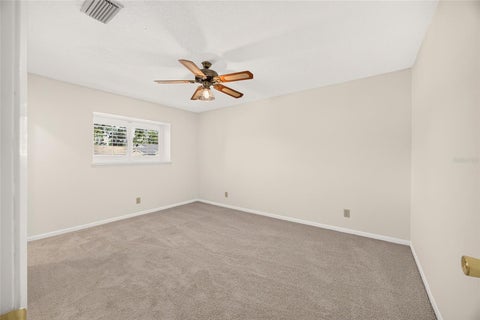Tiny photo for 2013 SE 37th Court Circle, Ocala, FL 34471 (MLS # OM734572)