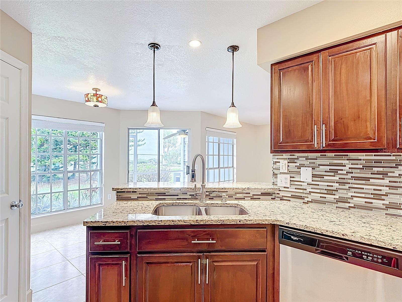 DELESPINE ON INDIAN RIVER - Residential