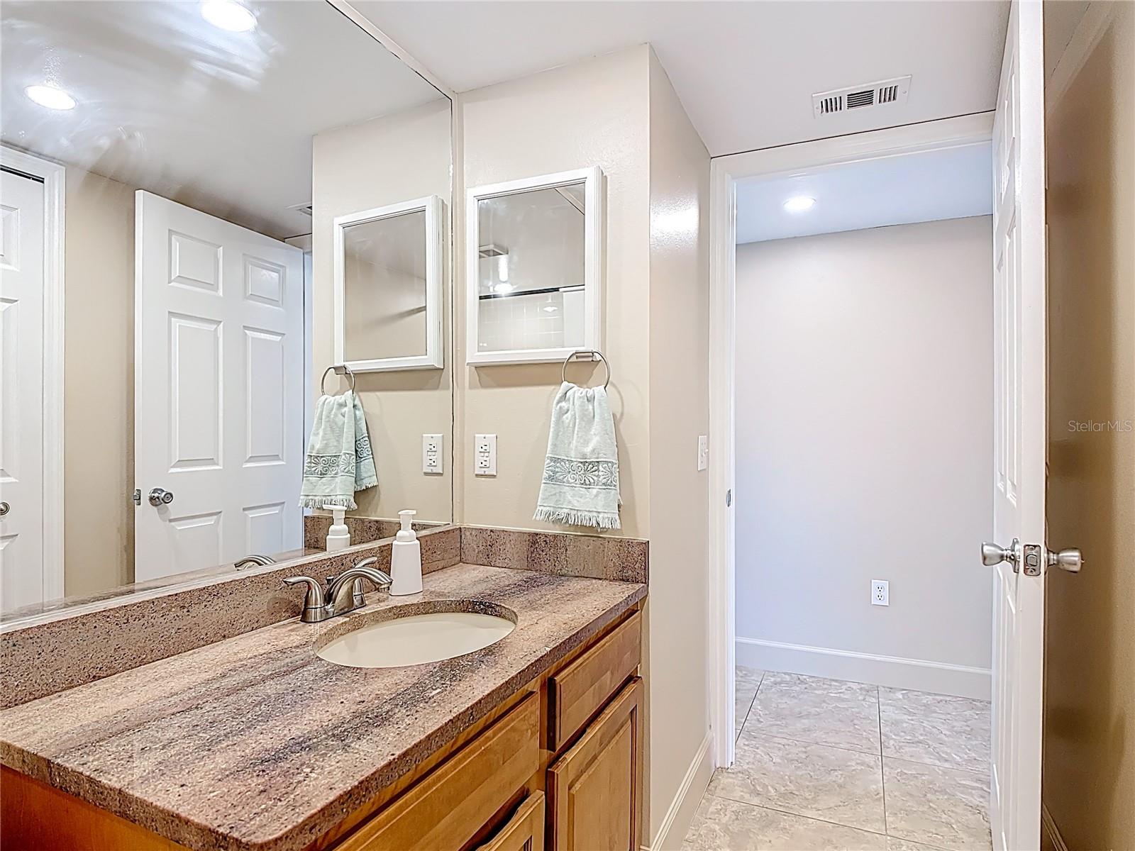 DELESPINE ON INDIAN RIVER - Residential