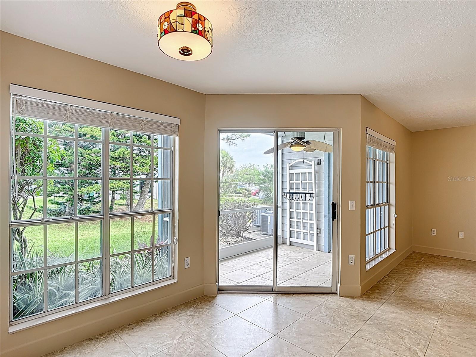 DELESPINE ON INDIAN RIVER - Residential