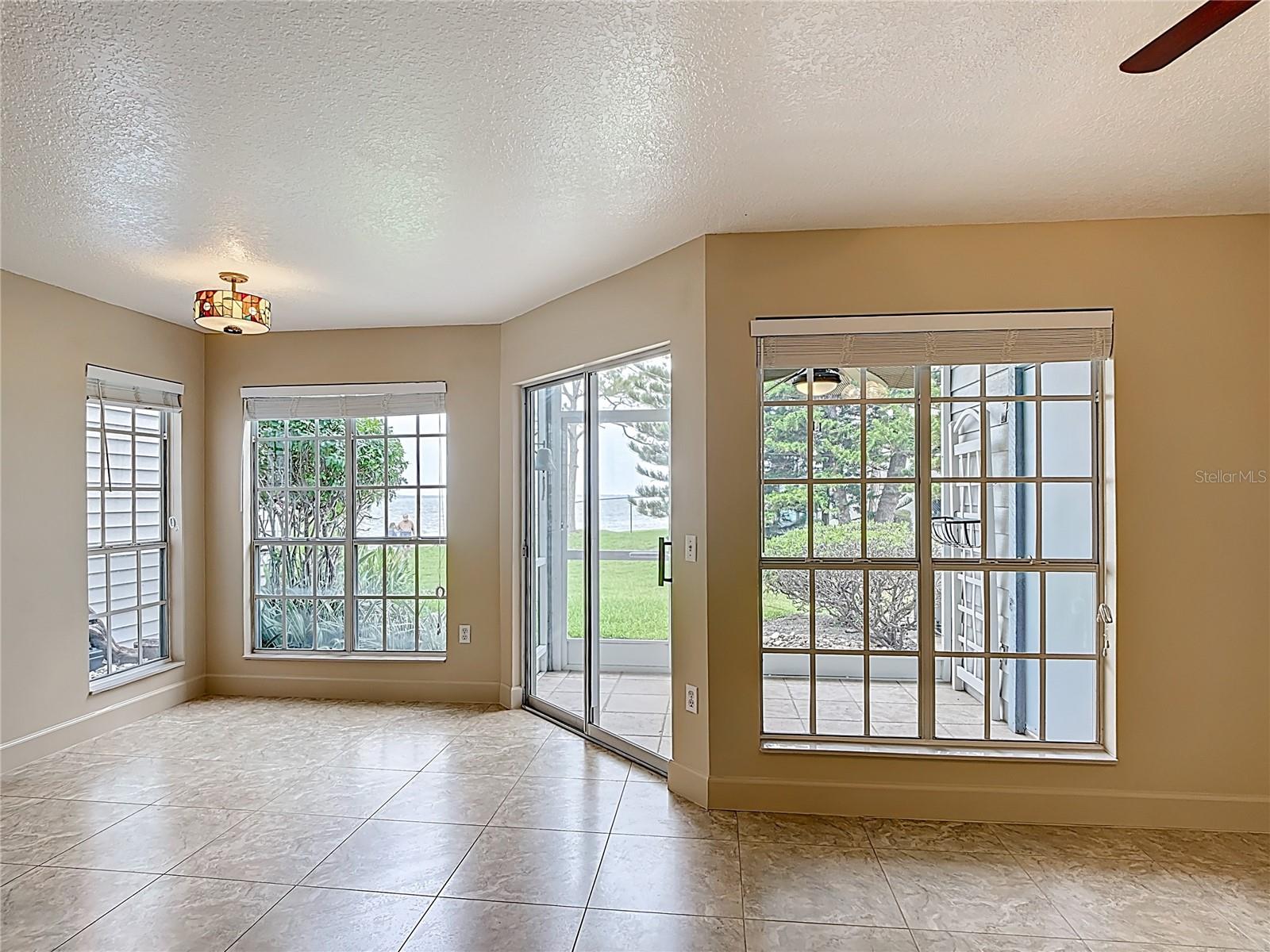 DELESPINE ON INDIAN RIVER - Residential