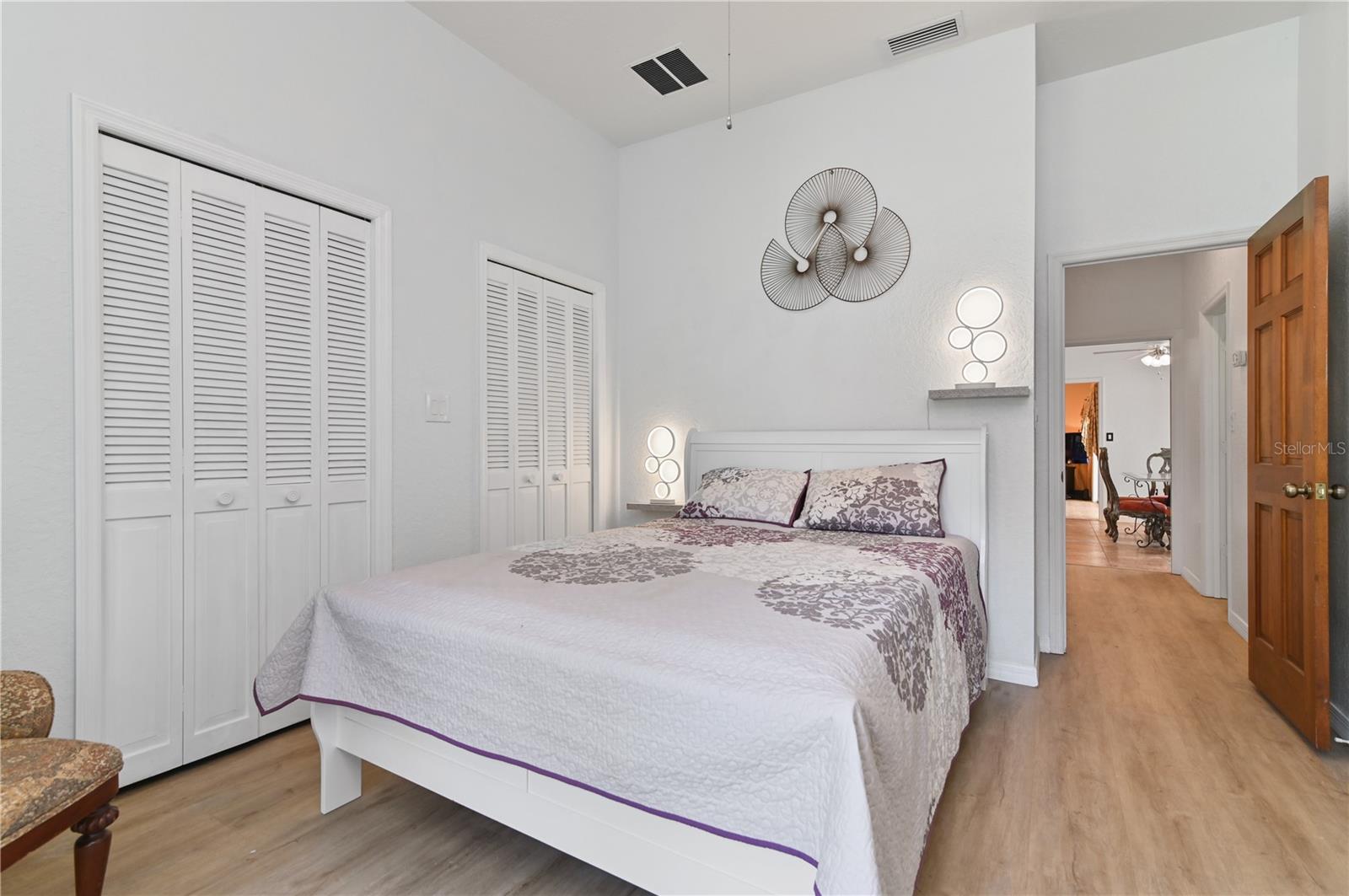 HIDDEN HARBOR - Residential