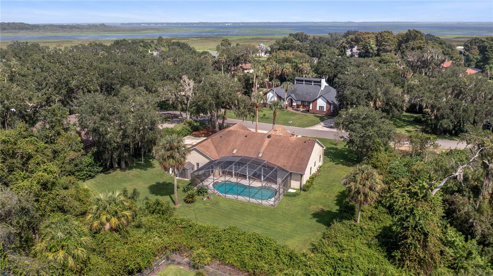 HIDDEN HARBOR - Residential