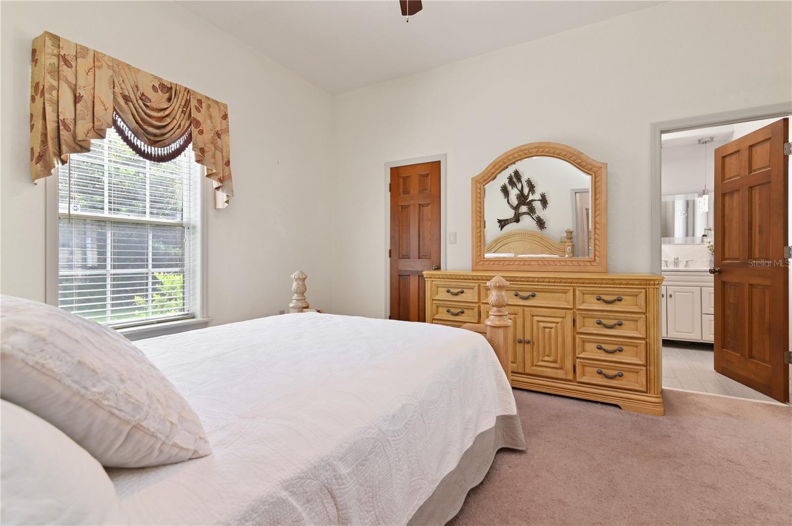 HIDDEN HARBOR - Residential