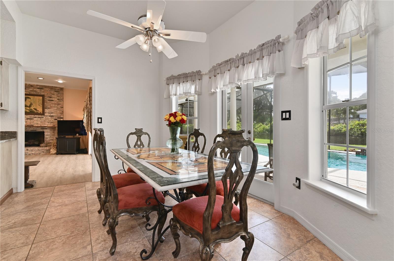 HIDDEN HARBOR - Residential