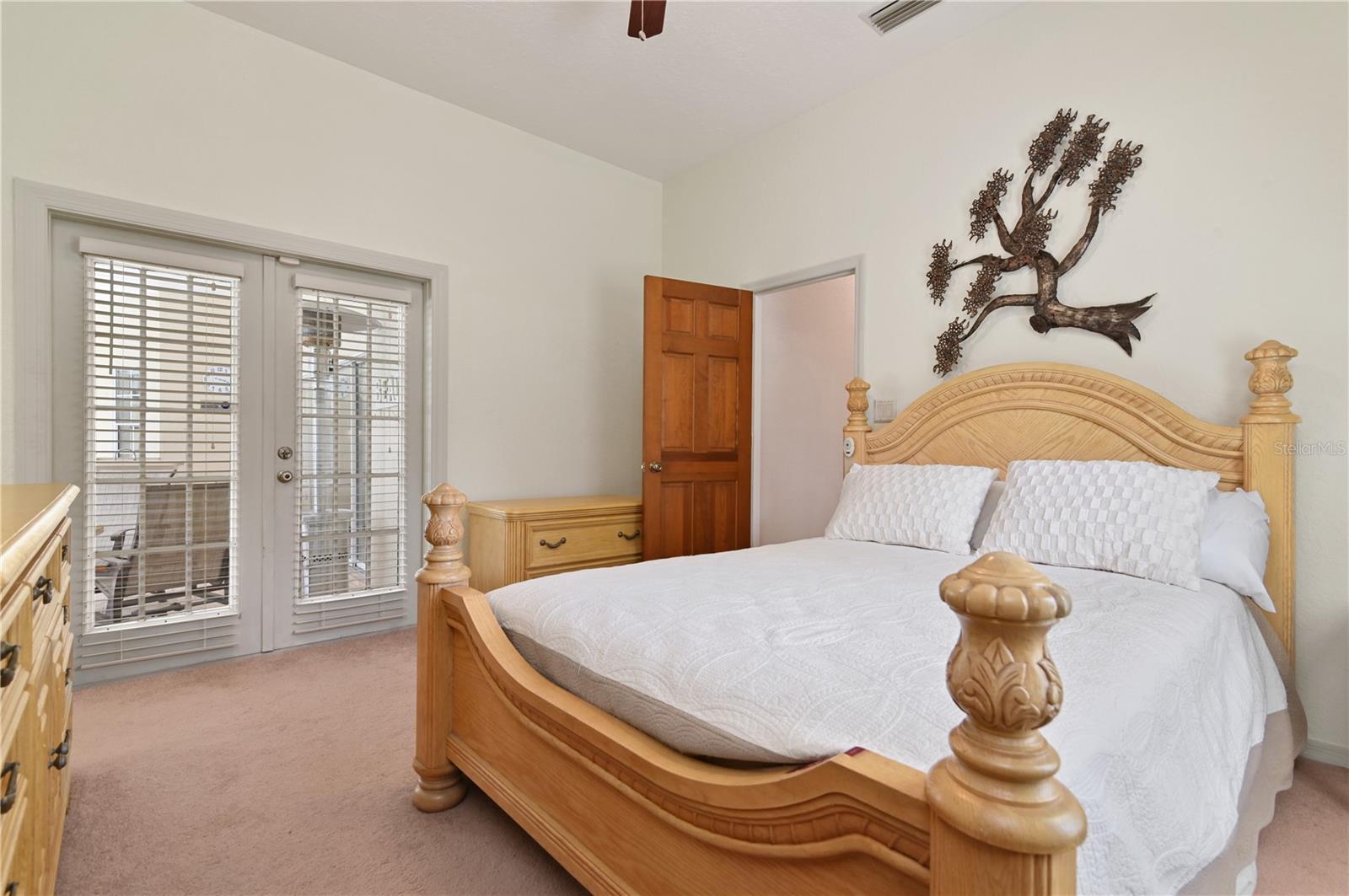 HIDDEN HARBOR - Residential