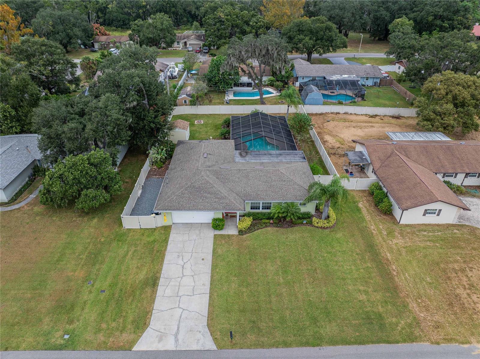 CHRISTINA HEIGHTS - Residential