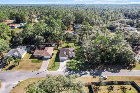 A home in CITRUS SPRINGS