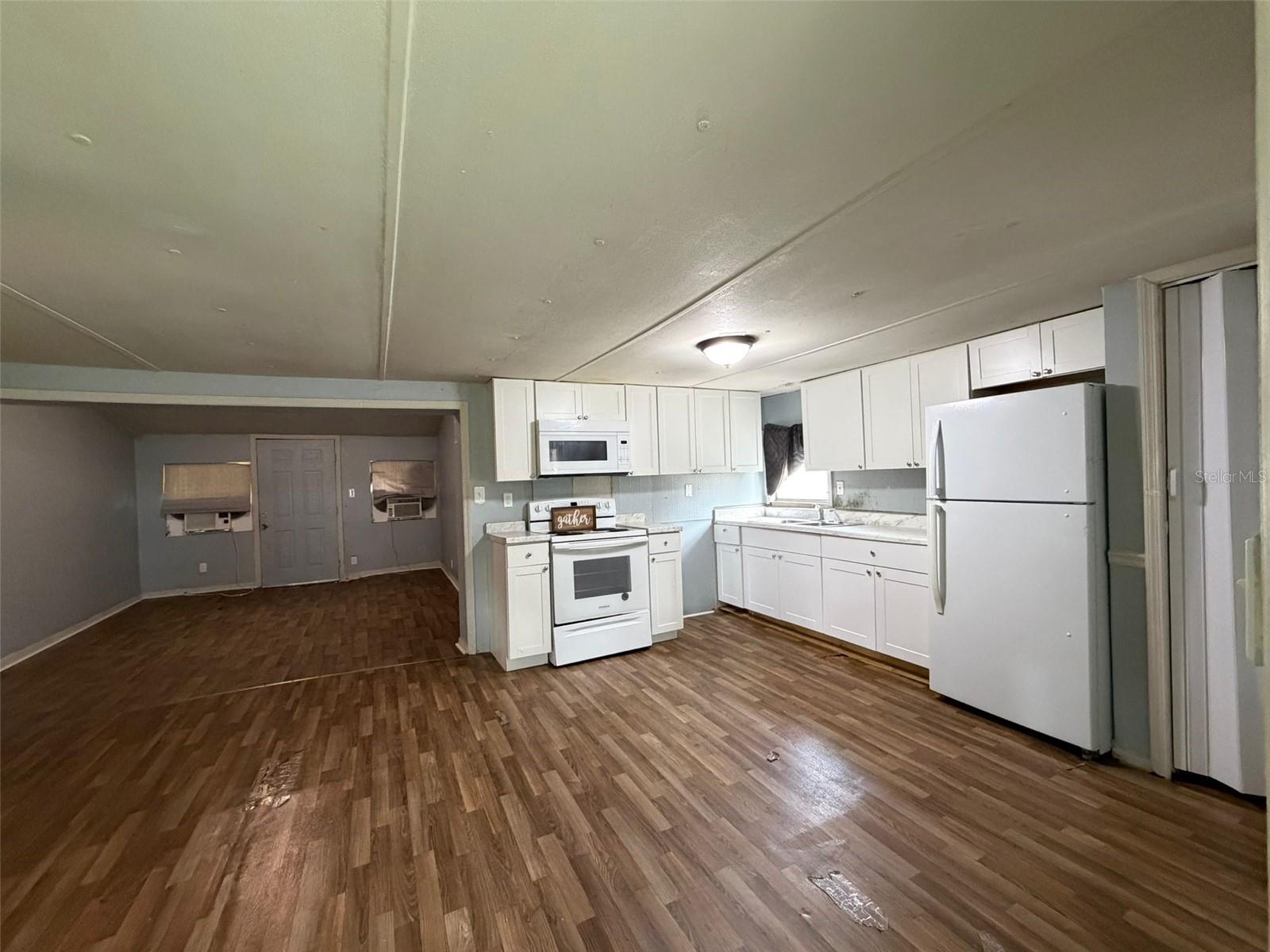 KISSIMMEE VIEW UNIT B - Residential