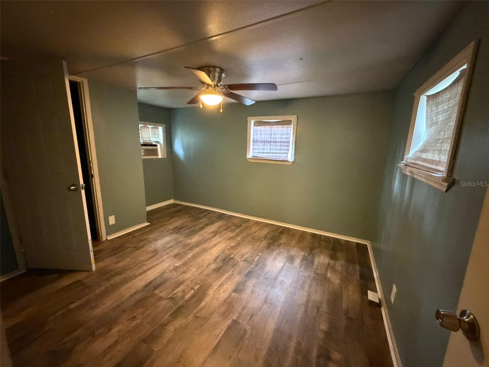 KISSIMMEE VIEW UNIT B - Residential