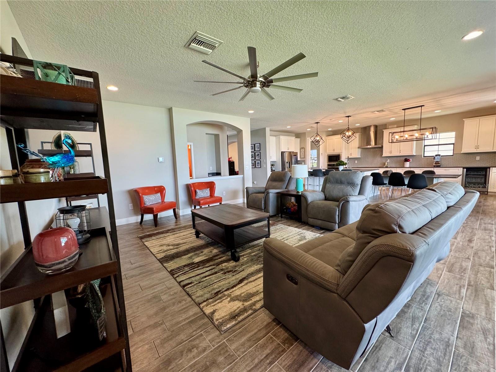 TRIPLE CRK VLG M-1 - Residential