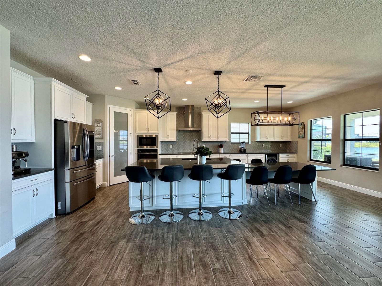 TRIPLE CRK VLG M-1 - Residential