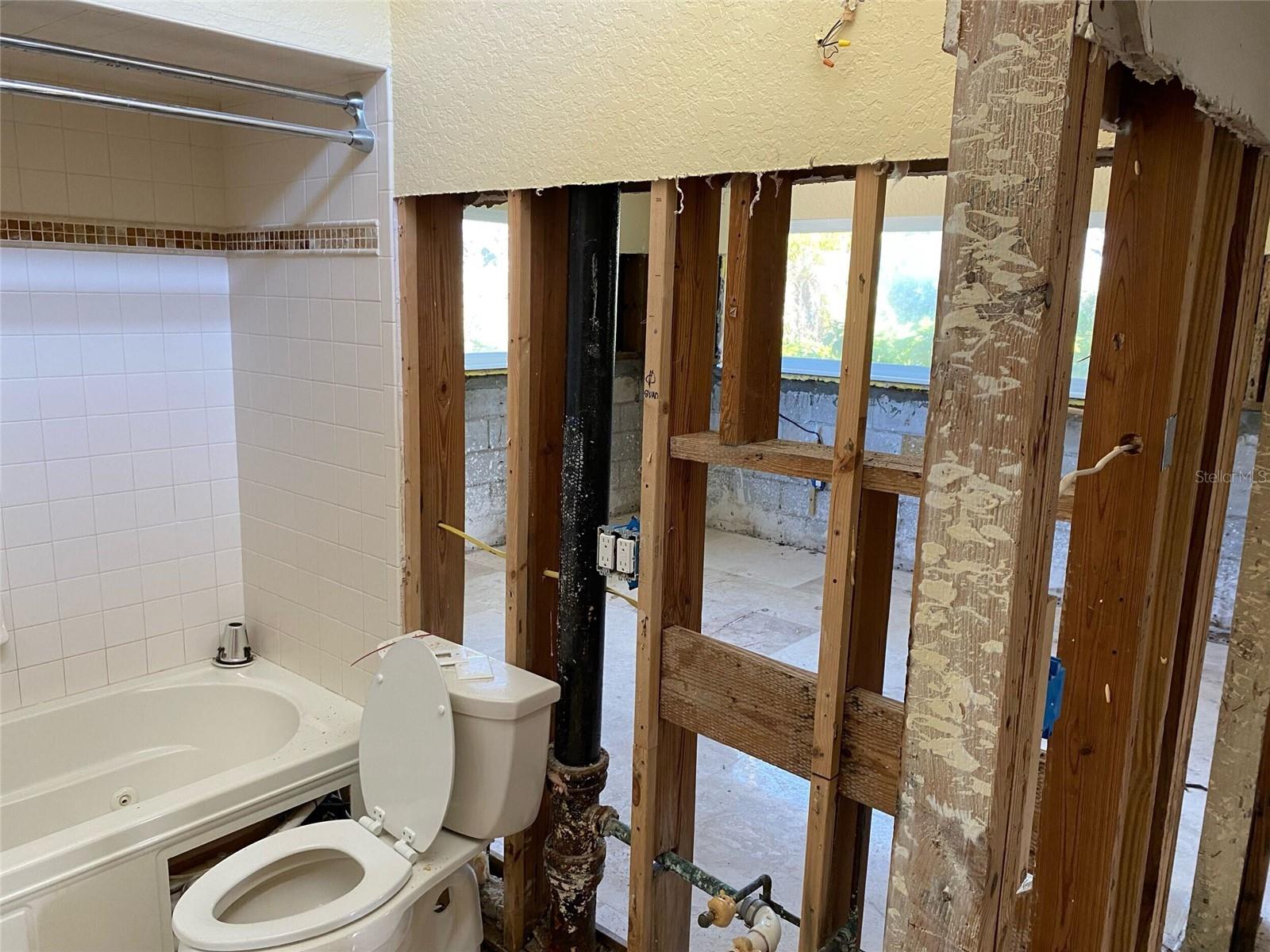 MANDALAY REP OF BLK 25 - Residential