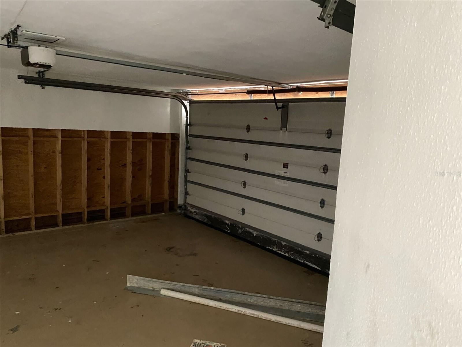 MANDALAY REP OF BLK 25 - Residential