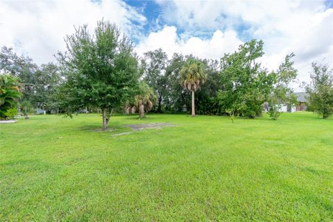 A home in PORT CHARLOTTE