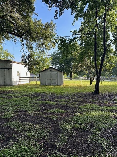 A home in ZEPHYRHILLS