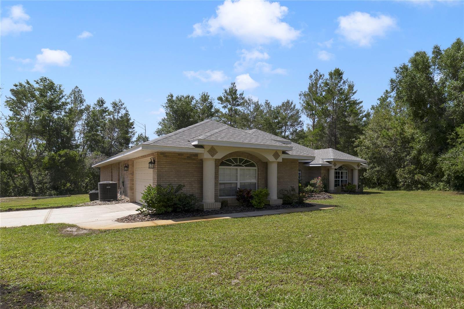 3211 HIDDEN CREST LANE