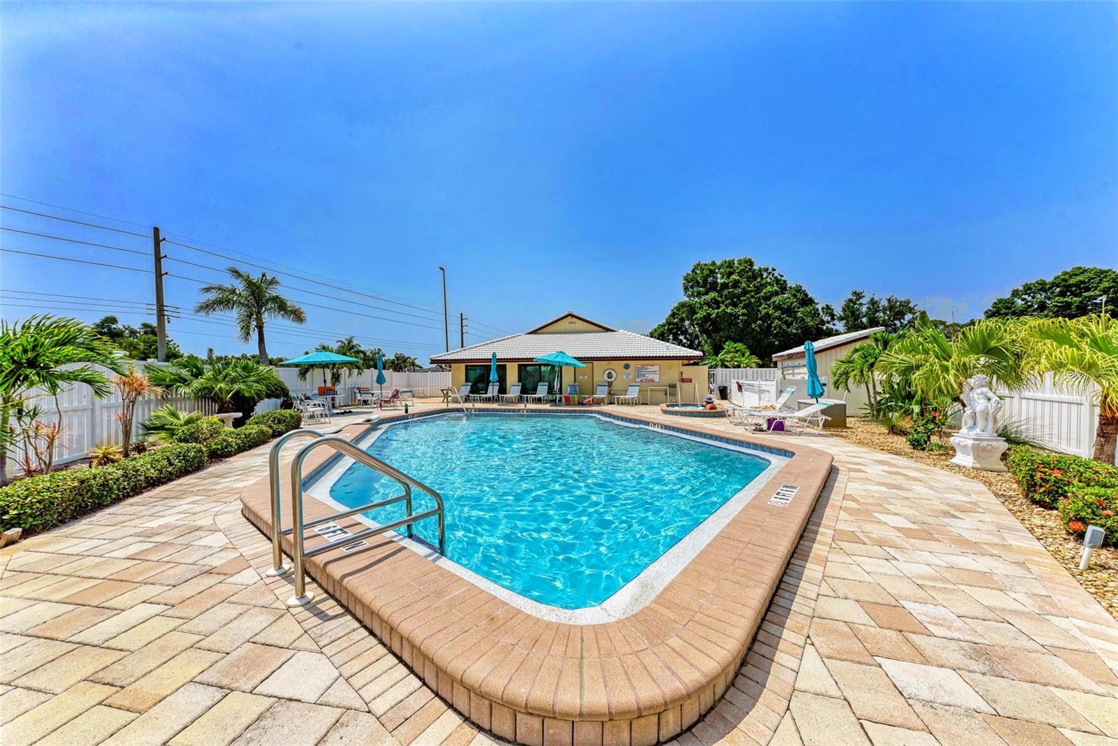 HOURGLASS LAKES PH 1 - Residential