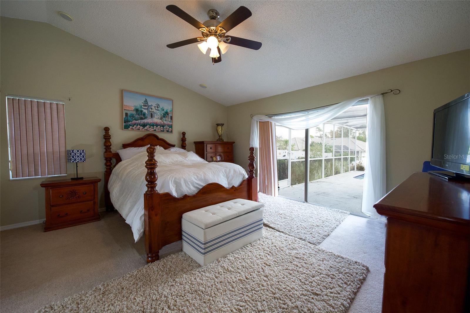 REGENCY OAKS - Residential