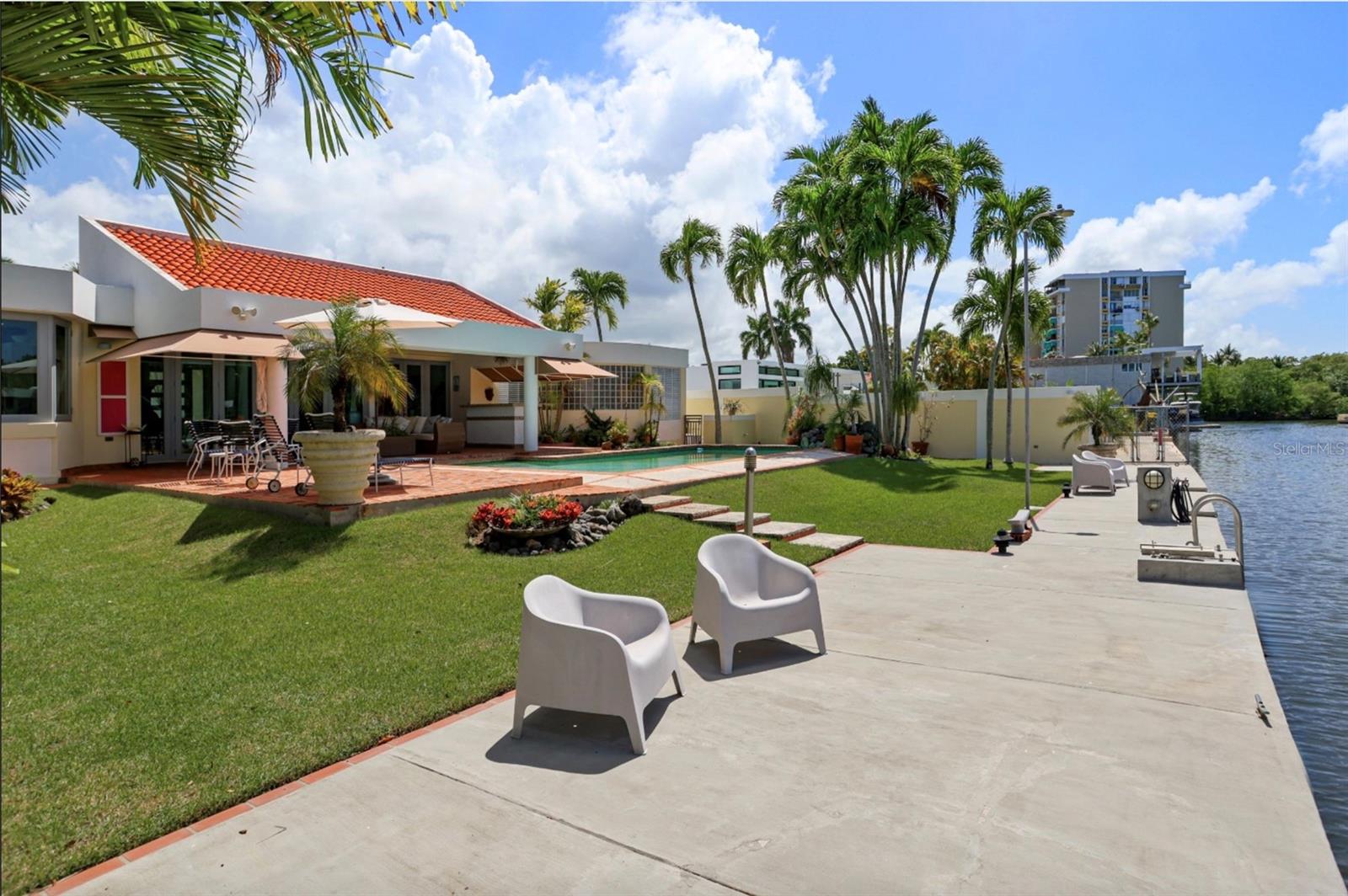 VISTAMA MARINA ESTE - Residential