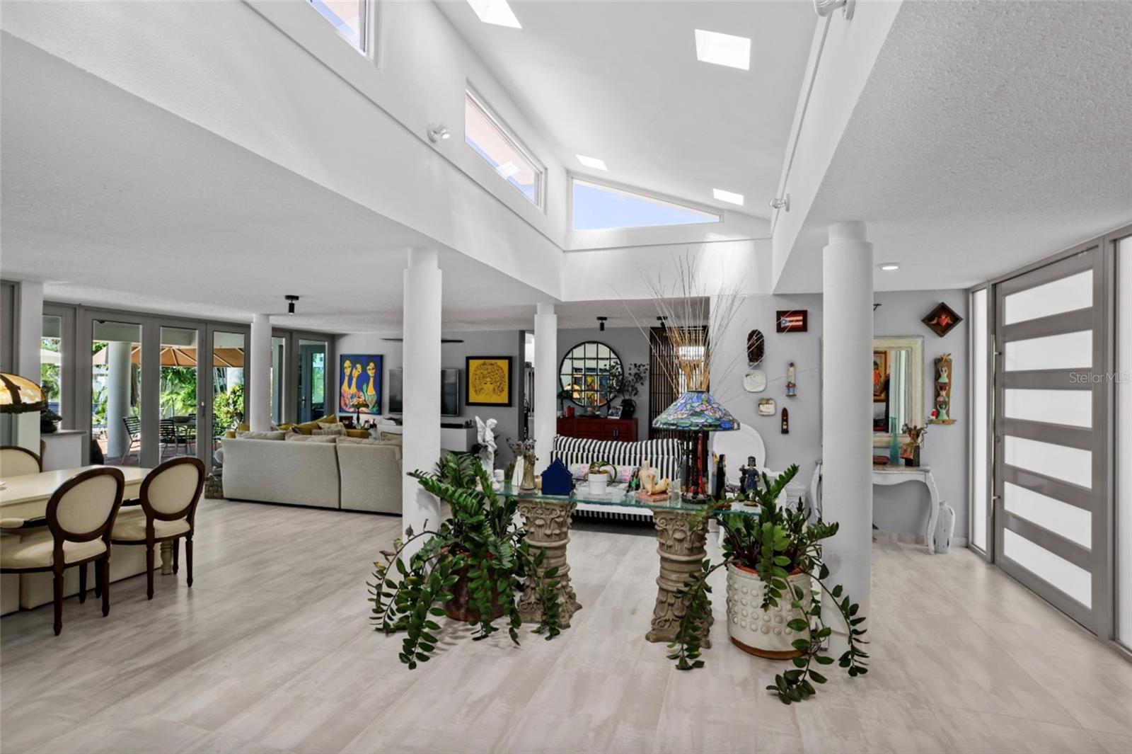 VISTAMA MARINA ESTE - Residential