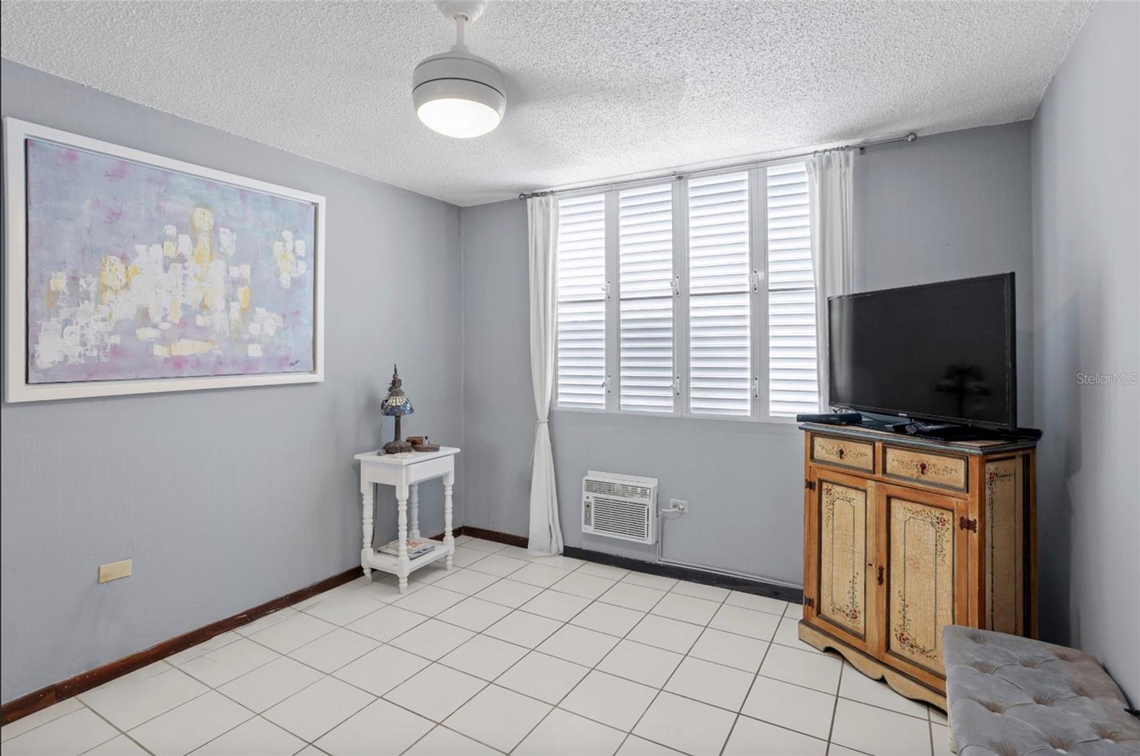 VISTAMA MARINA ESTE - Residential