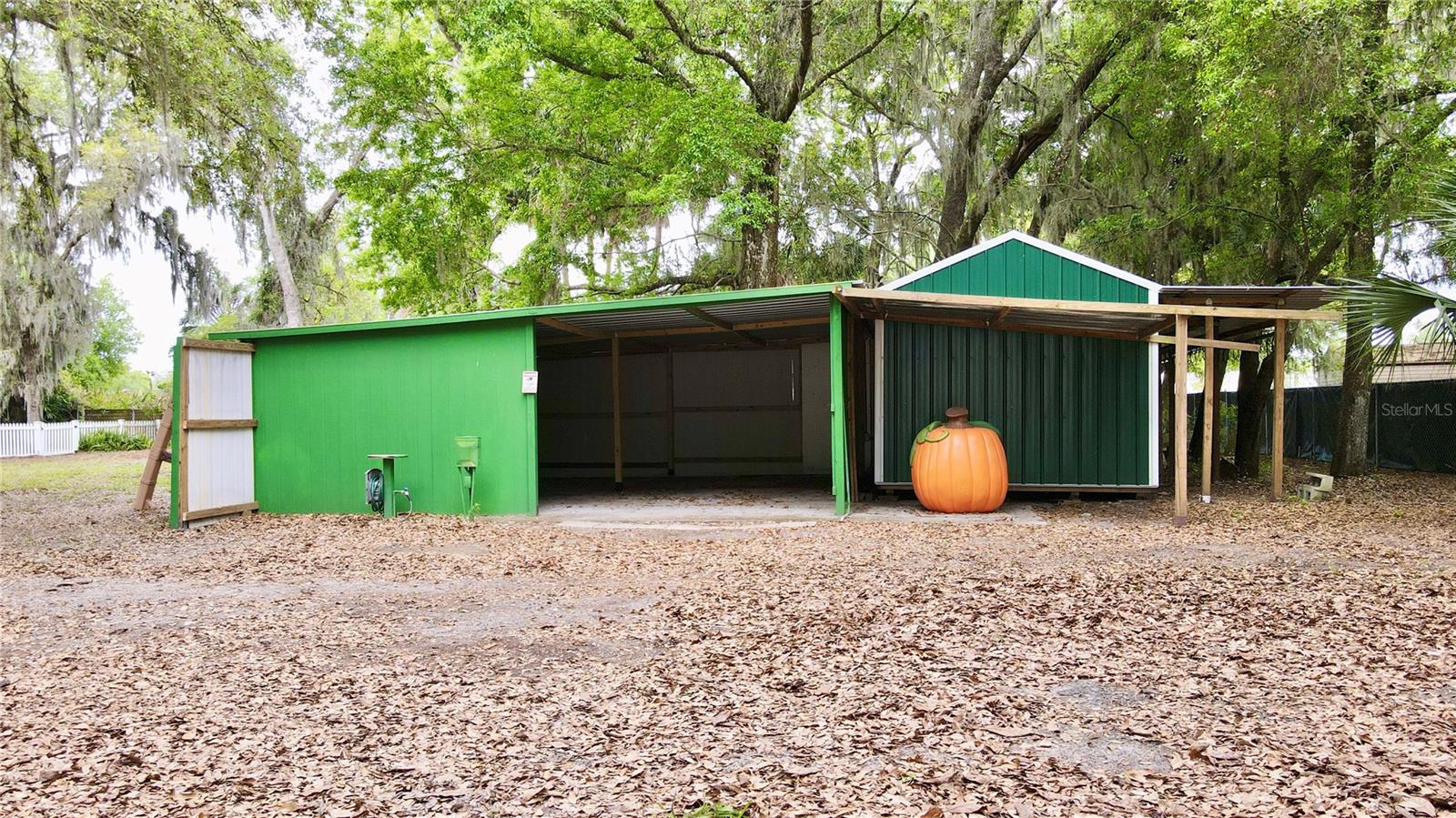 ACREAGE & UNREC - Residential