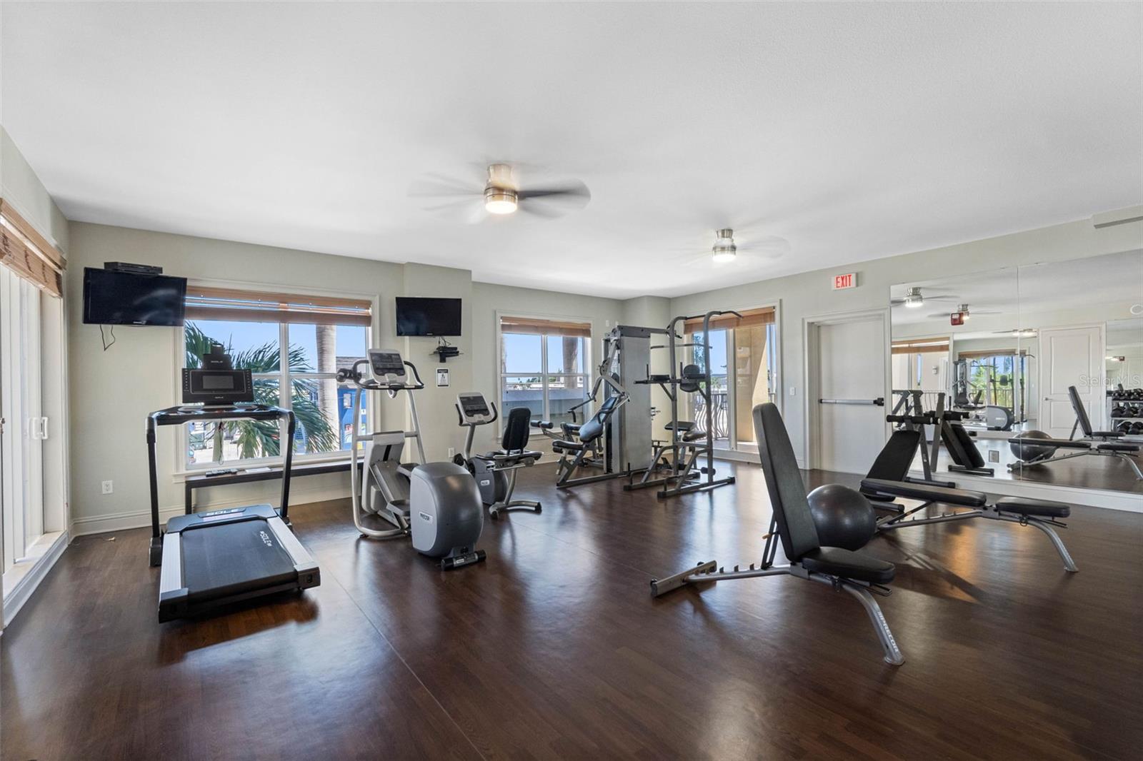 BELLARTE ON THE GULF CONDO RESIDENCE - Residential