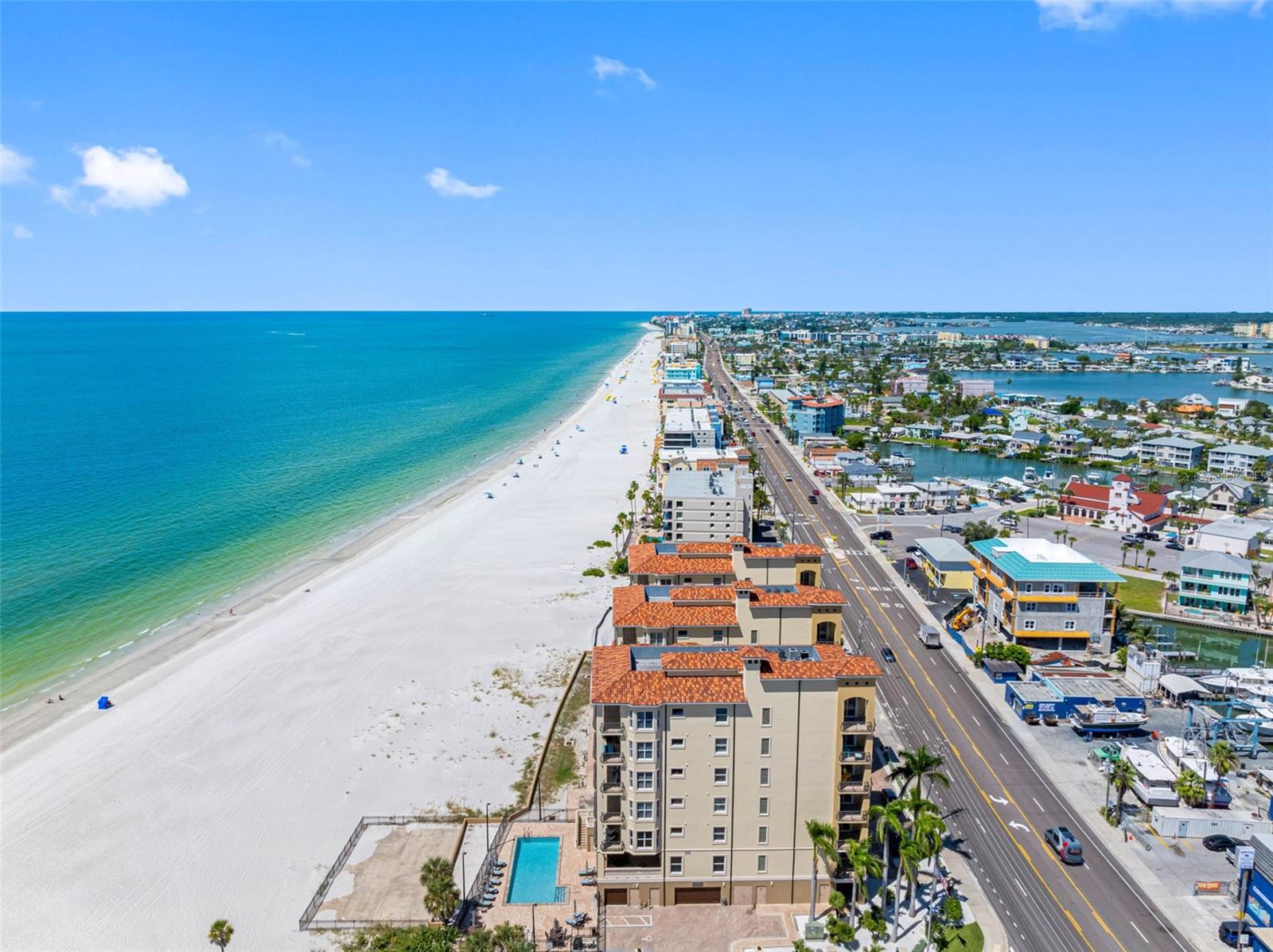 BELLARTE ON THE GULF CONDO RESIDENCE - Residential