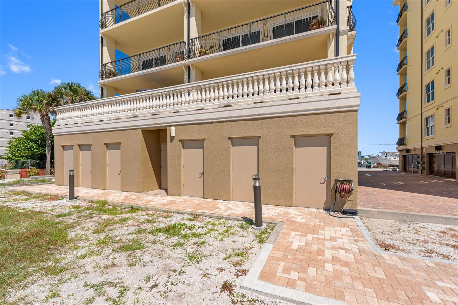 BELLARTE ON THE GULF CONDO RESIDENCE - Residential