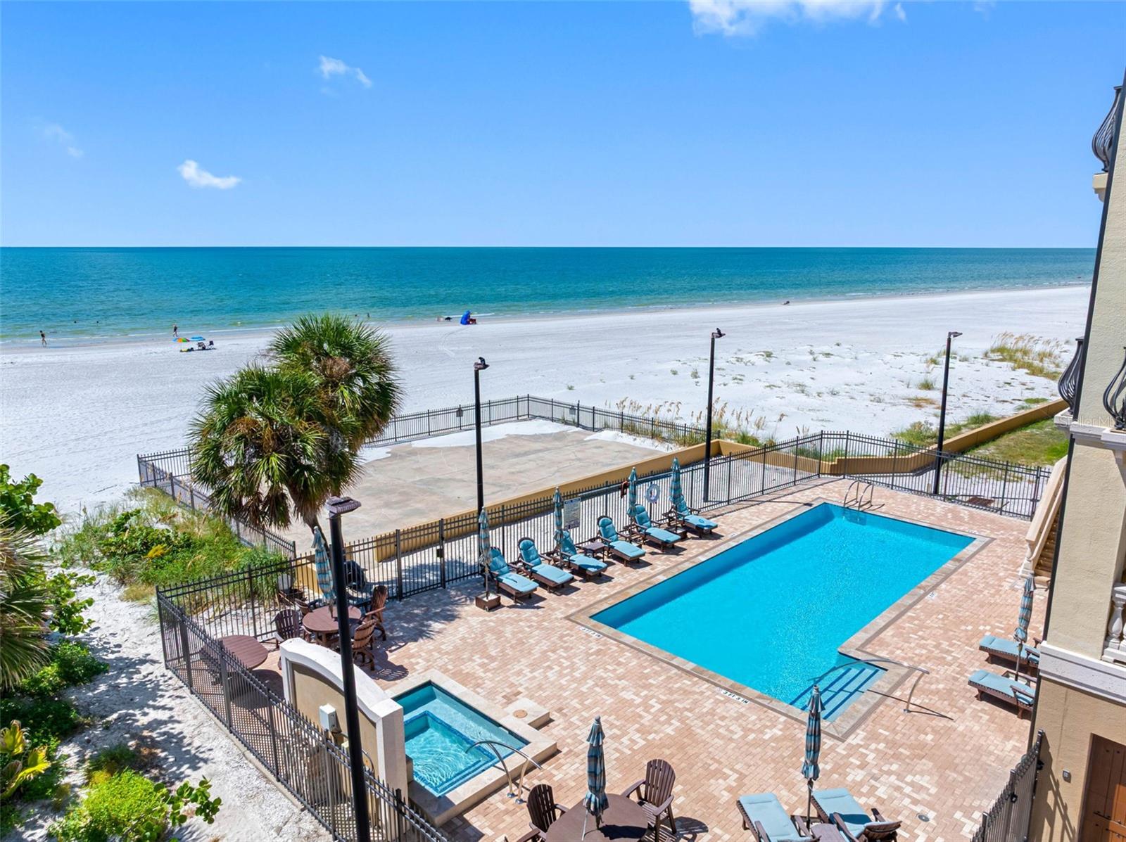 BELLARTE ON THE GULF CONDO RESIDENCE - Residential