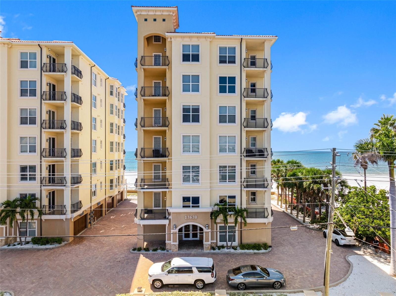 BELLARTE ON THE GULF CONDO RESIDENCE - Residential