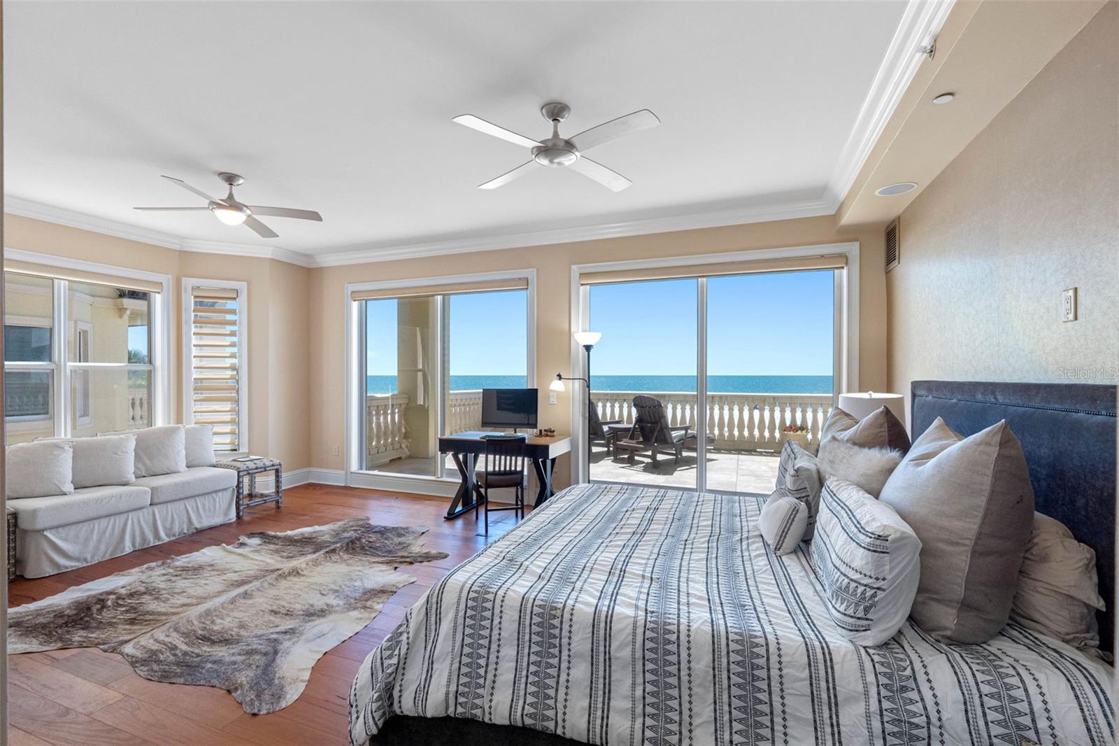 BELLARTE ON THE GULF CONDO RESIDENCE - Residential