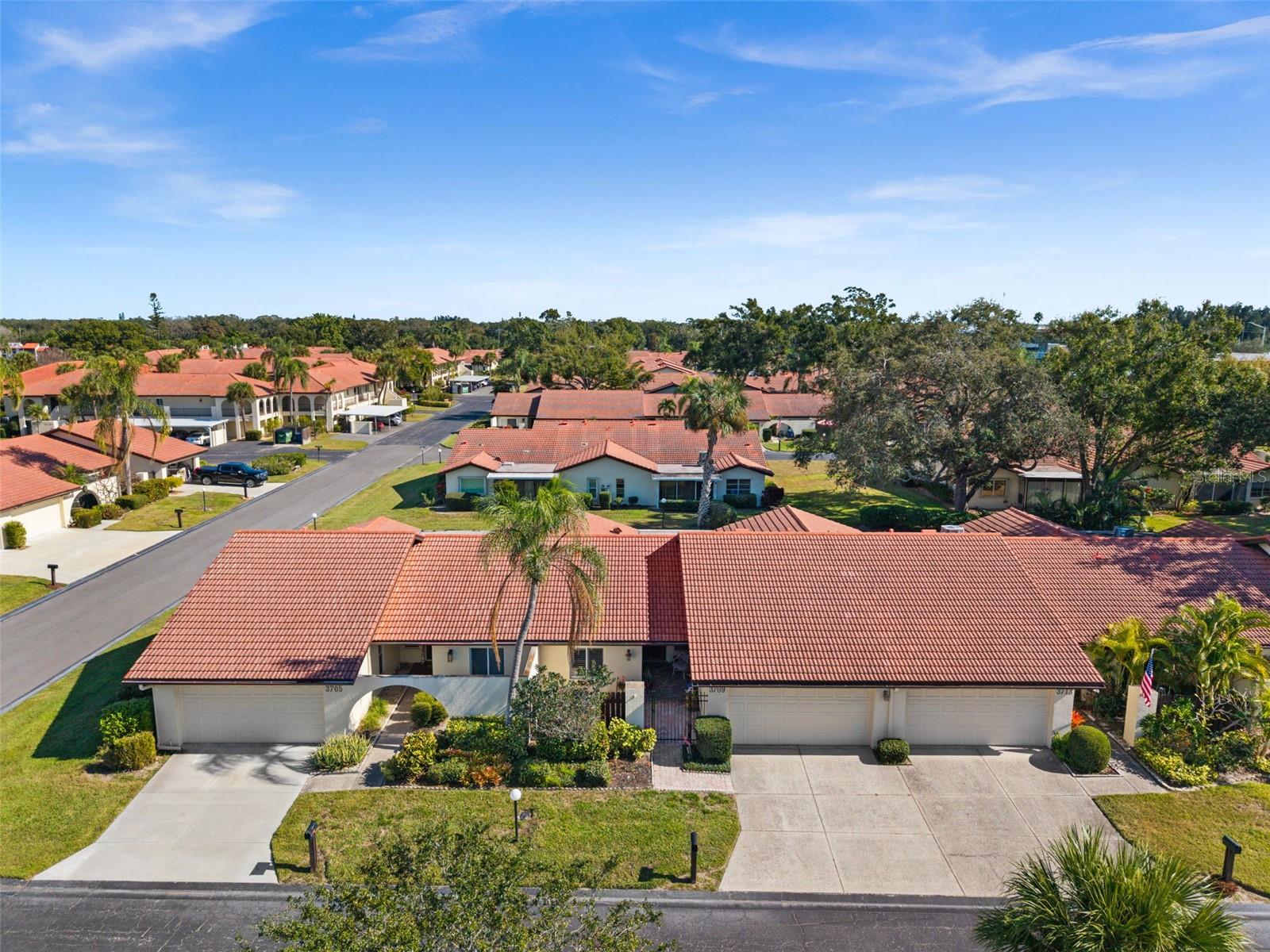 VILLAGE PLAZA SEC 6 - Residential