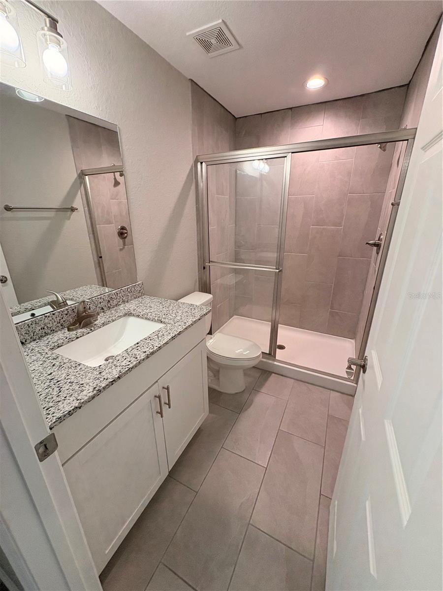 SILVER SPRINGS SHORES - Residential