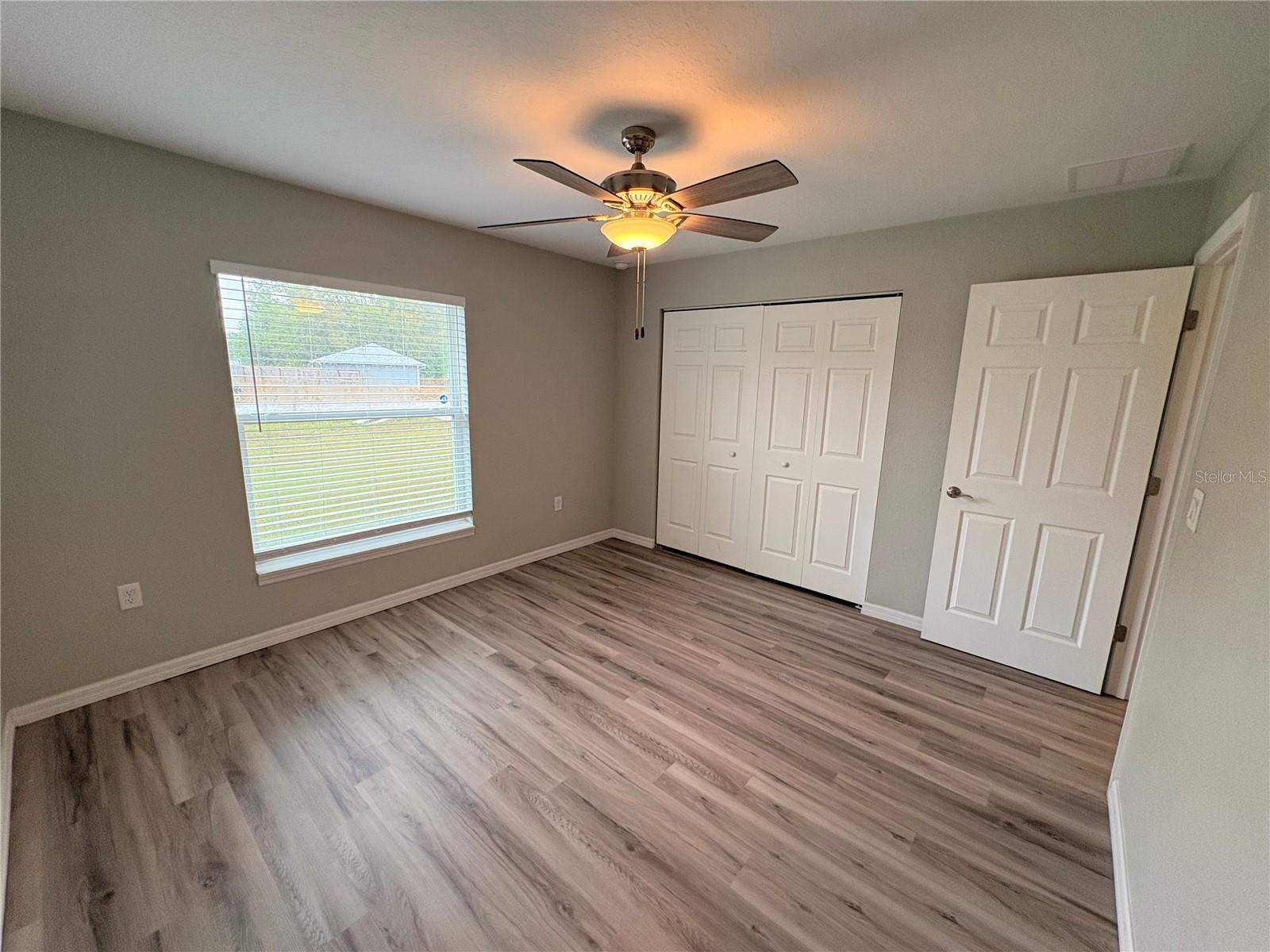 SILVER SPRINGS SHORES - Residential