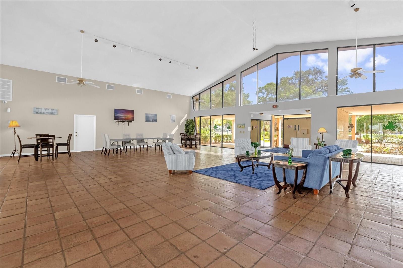 CLUB VILLAS AT WIMBLEDON PARK PH 02 - Residential