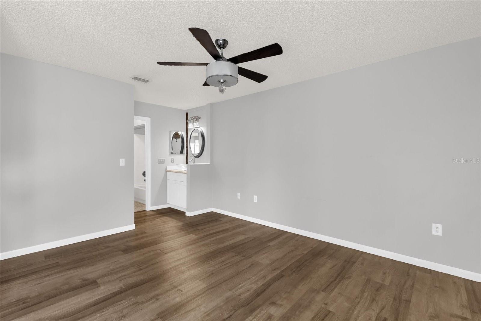 CLUB VILLAS AT WIMBLEDON PARK PH 02 - Residential