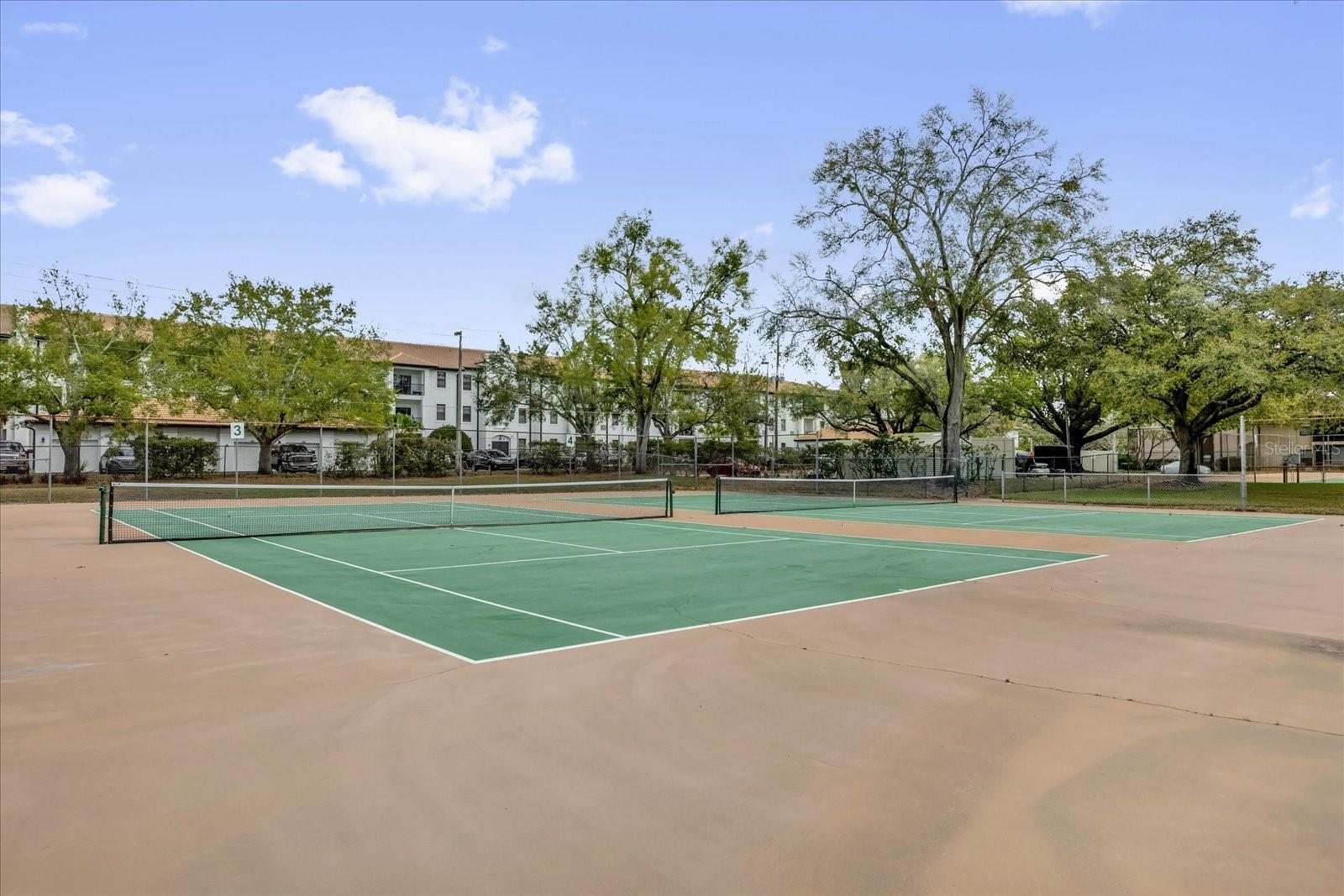 CLUB VILLAS AT WIMBLEDON PARK PH 02 - Residential