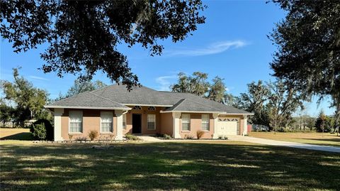 A home in LAKELAND