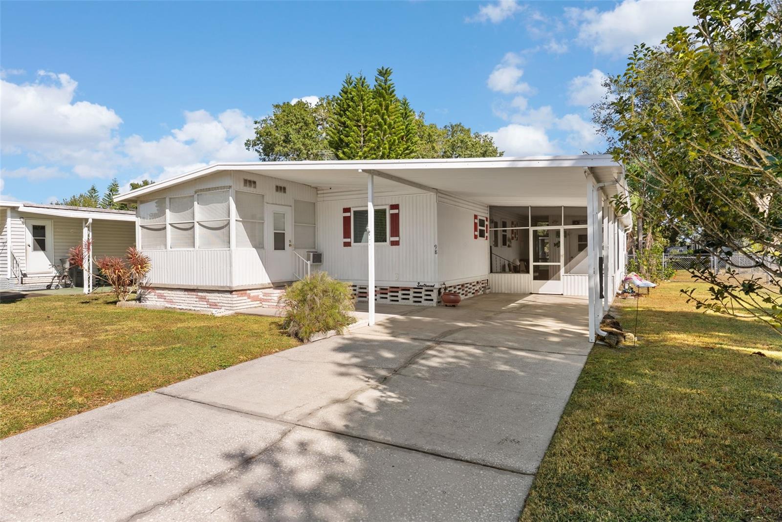 1610 REYNOLDS ROAD 98